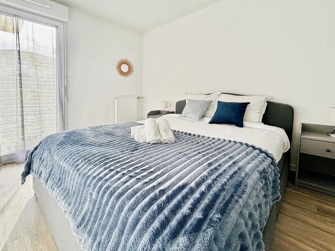 Bedroom 2, Sunny Suite Disneyland Paris - Rentaway BnB, Seine-et-Marne