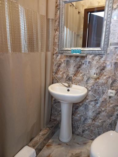 Bathroom 5, Hotel David, Tskaltubo