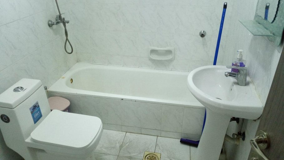 Bathroom 2, Salem House Hostel Nizwa, Nizwa