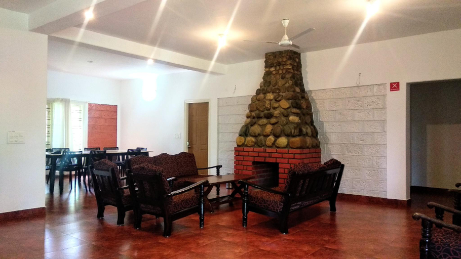 Public Area 2, Heights Farm Stay - Nature Stay Near Madikeri, Kodagu