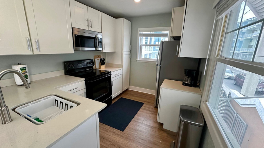 Room 2, Parrot Cottage in Fort Myers Beach, Lee