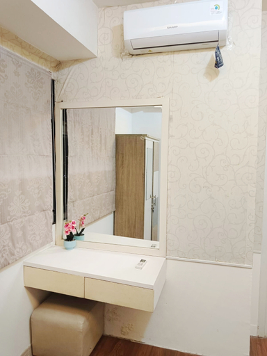 Bathroom 10
