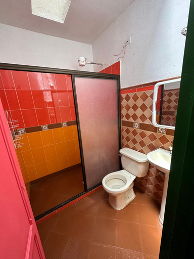 Bathroom, Villa Alicia Finca hotel, Frontino