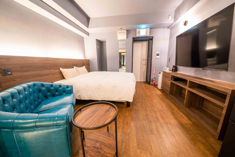 Bedroom 2, Hotel Brick, Naha