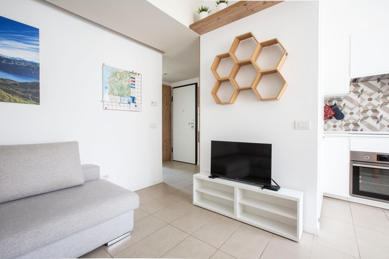 Others 5, Appartamento 2, Lecco