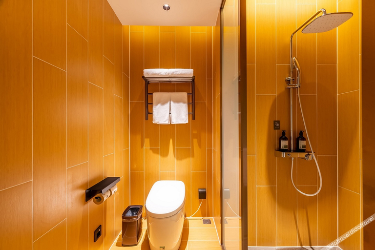 Bathroom 3, Ji Hotel Lingyuan Tianyi Square, Chaoyang