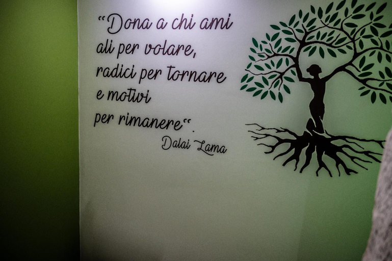 Others 4, Green House, Bari