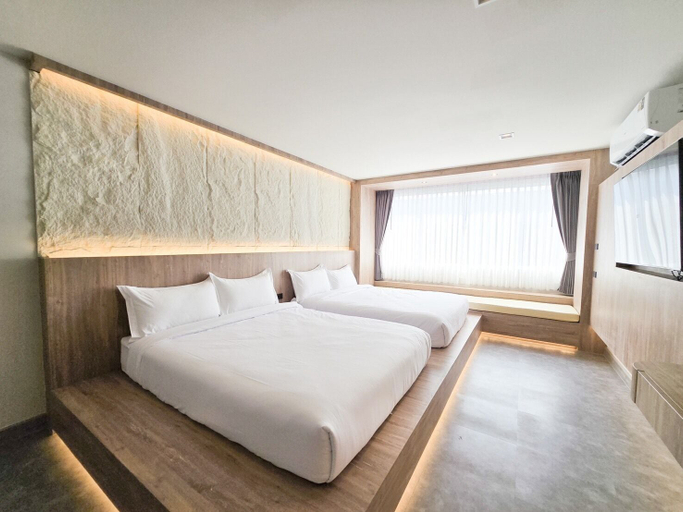 Bedroom 21