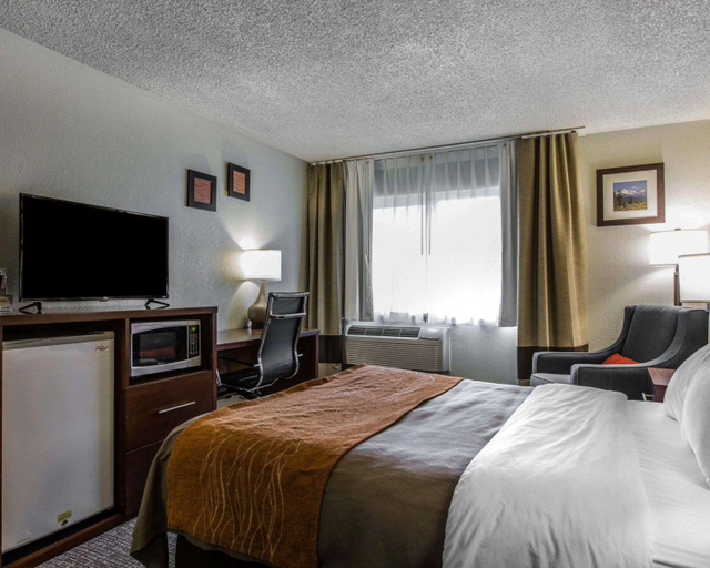 Bedroom 3, Comfort Inn Yreka I-5, Siskiyou