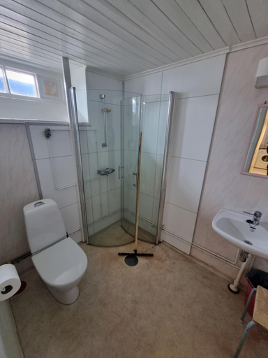 Bathroom, Aurora Lodge Helligskogen with sauna, Storfjord