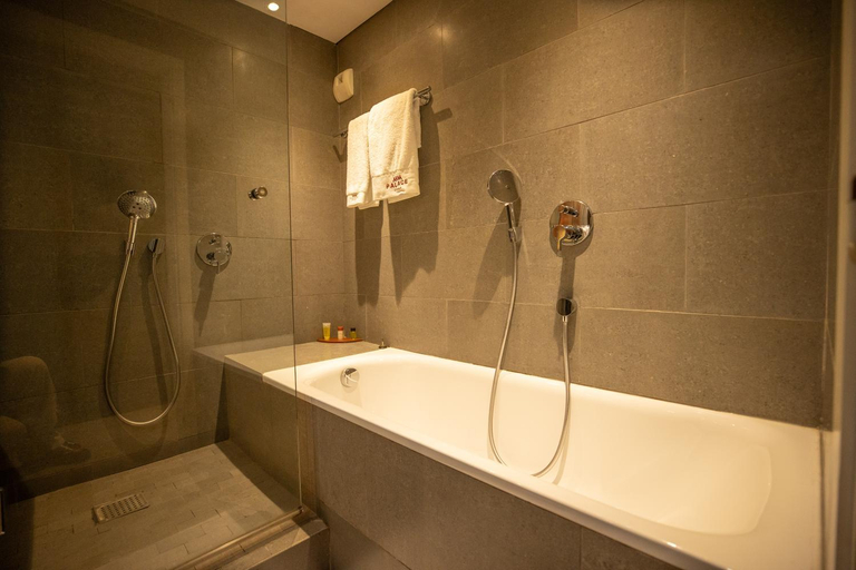 4, AKWA PALACE Douala, Wouri