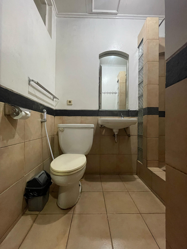 Bathroom 2