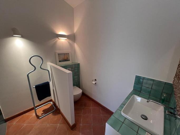 Others 1, Les Noyers, Alpes-de-Haute-Provence