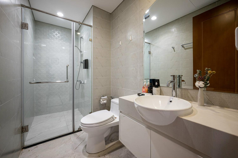 Bathroom 9