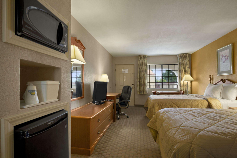 Bedroom 3, Days Inn by Wyndham Southaven MS, Desoto
