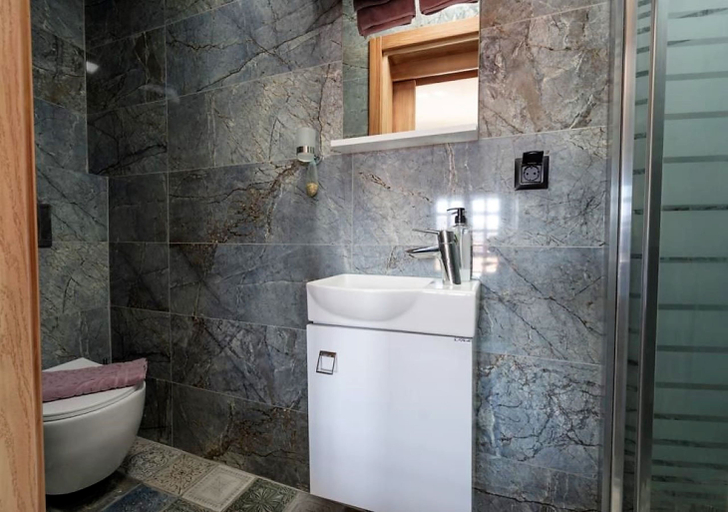 Bathroom 5, Liman Deluxe Hotel, Marmaris