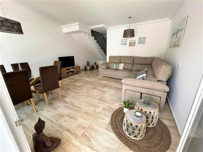 Room 3, Villa Libertad 10409, Cádiz