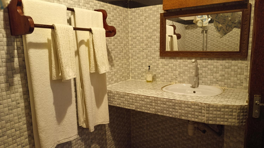 Bathroom 4, Swahili Palace Zanzibar, Kaskazini 'A'