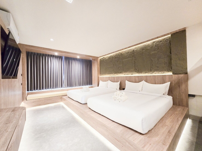 Bedroom 30