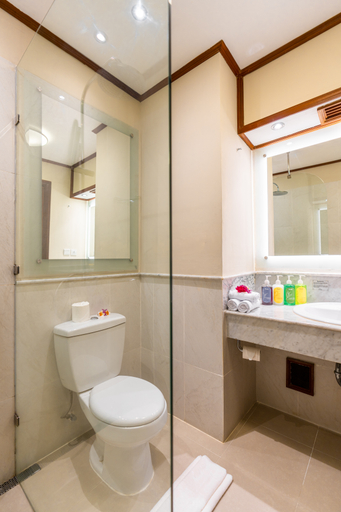 Bathroom 20