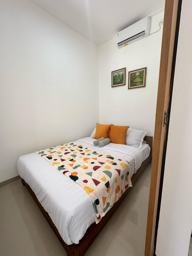 bedroom 12