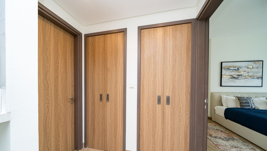 Others 2, Pristine Cozy One Bedroom Suite, Dubai