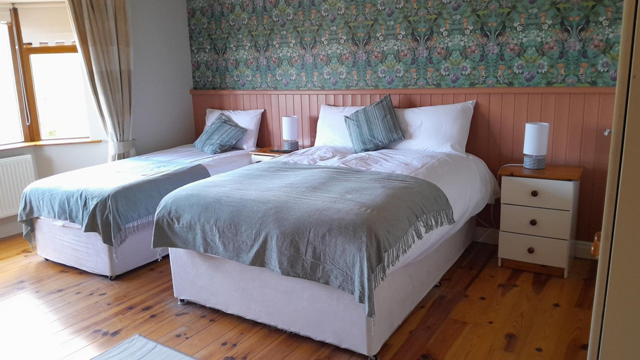 Bedroom, Ard na Coille