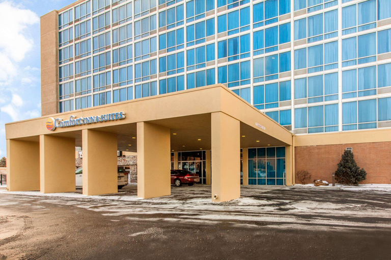 Comfort Inn & Suites Omaha Central, Douglas