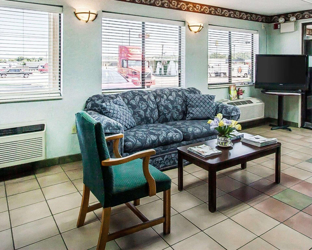 Public Area 3, Econo Lodge Inn & Suites Southeast, Rutherford