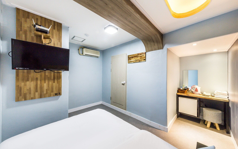 Bedroom 2, Yongsan Sharp Hotel, Yongsan
