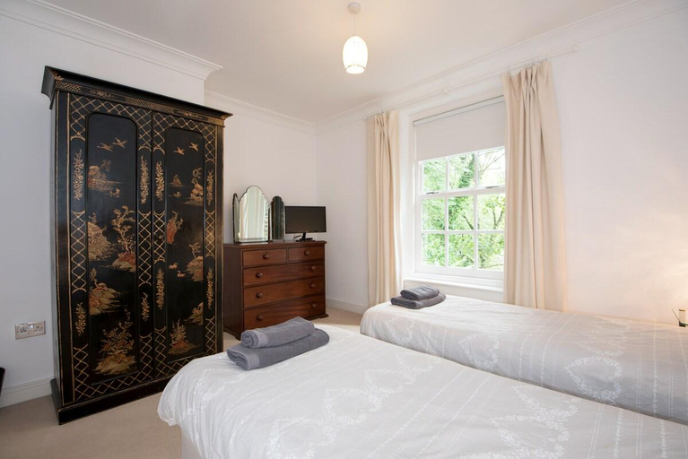 Bedroom 4, Apartment 4 - The Grove, Durham