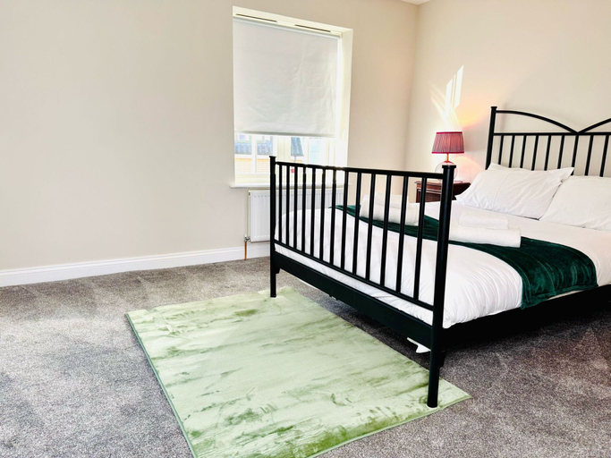 Room 4, 25A Moonstone House in Thetford, Norfolk