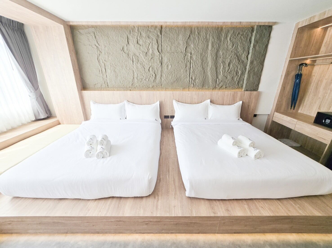 Bedroom 27