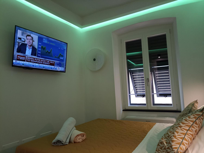 Others 5, Al Porto 61 - Rooms for Rent, Genova