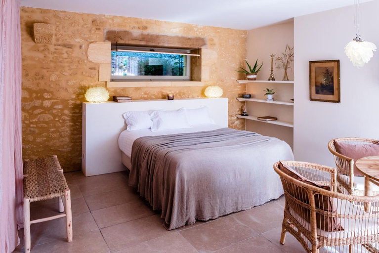 Bedroom 16