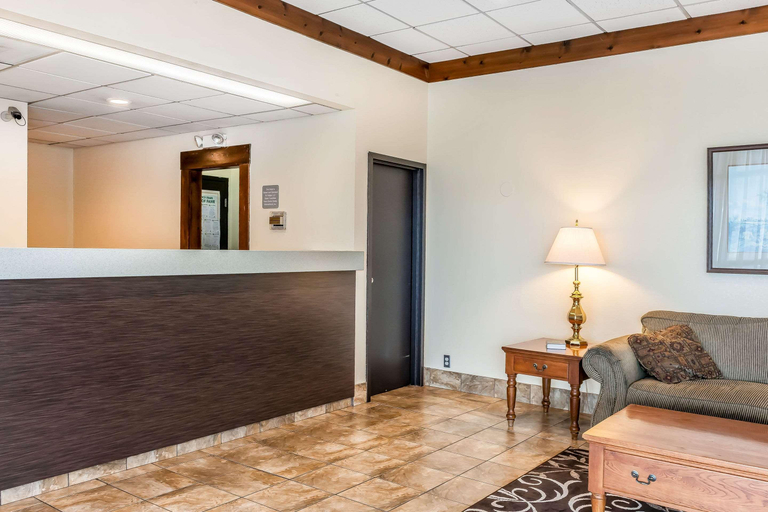 Public Area 2, Quality Inn Gallipolis, Gallia