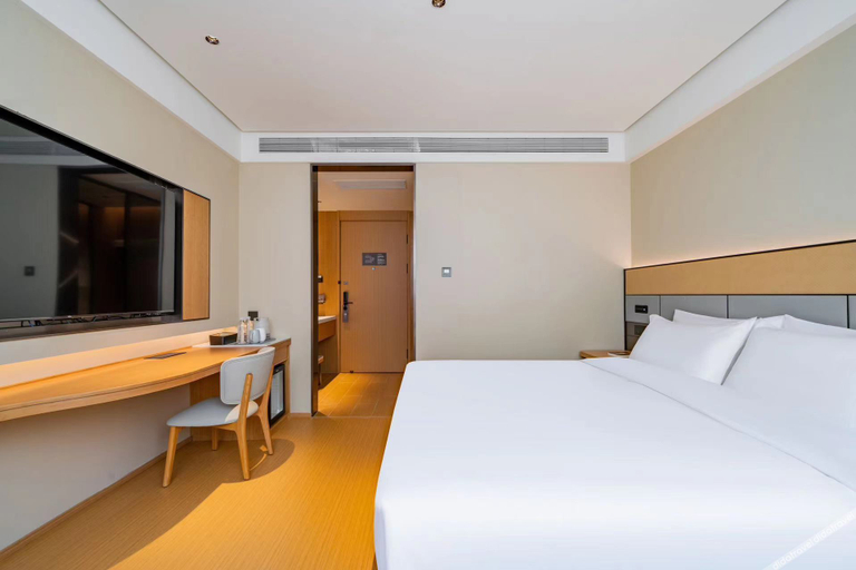 Bedroom 2, Ji Hotel Shanghai Zhoupu Zhouxing Road, Shanghai