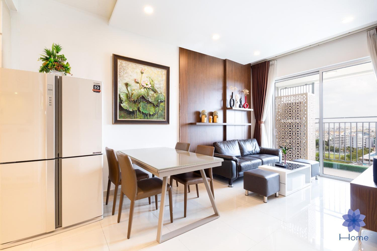 Dining Room 8