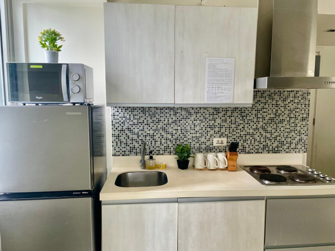 Others 5, Relax & Unwind 2 Bedrooms Suite Beach Near NAIA AIRPORT, Parañaque