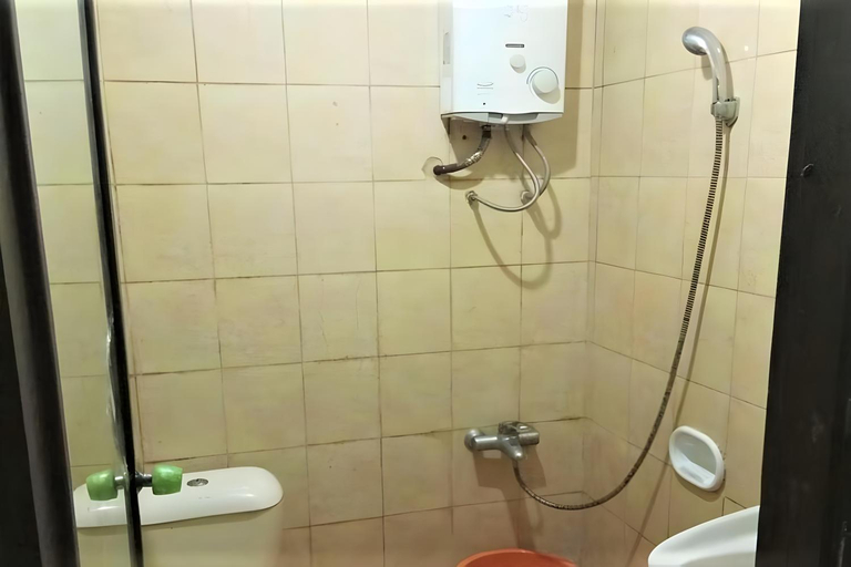 Bathroom 3, Lembah Biru Lagoon, Palopo
