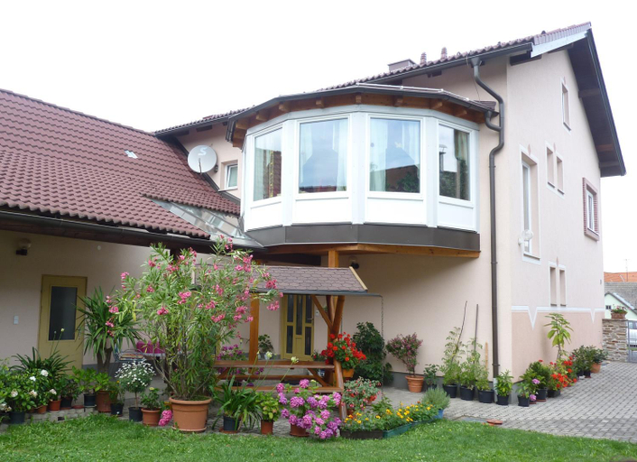 Others 2, Gertis Blumenhof Privatzimmer, Ferienwohnung, Gmünd