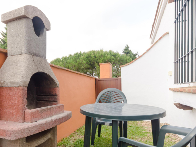 Room 3, Hacienda Puerto DE Conil 104, Cádiz