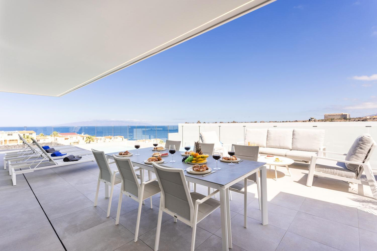 Food & Drinks 5, Sybaris Villa 09 by Olax Rentals, Santa Cruz de Tenerife