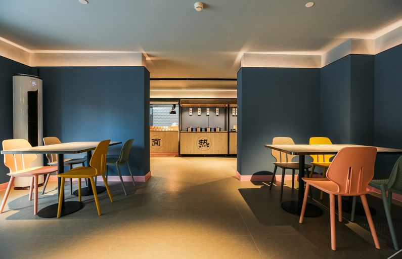 Food & Drinks 4, Hanting Hotel Hanzhong Chenggu County Zhangqian Road, Hanzhong