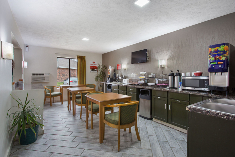 Food & Drinks 4, Red Lion Inn & Suites Olathe Kansas City, Kansas City