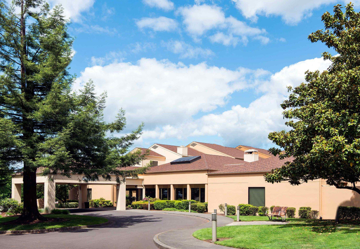 Exterior & Views 5, Courtyard by Marriott Portland Beaverton, Washington