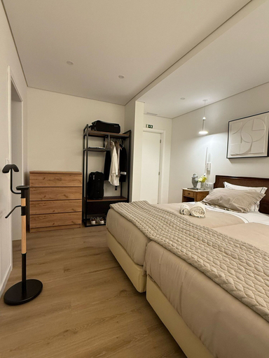 Room 5, Our Douro Design 3suites Jacuzzi Pool Flat, Cinfães