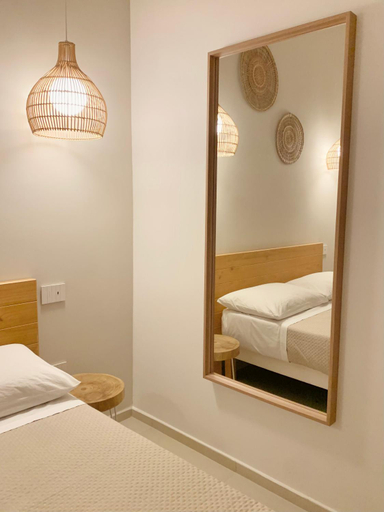 Others 3, Camere Assud, Lecce
