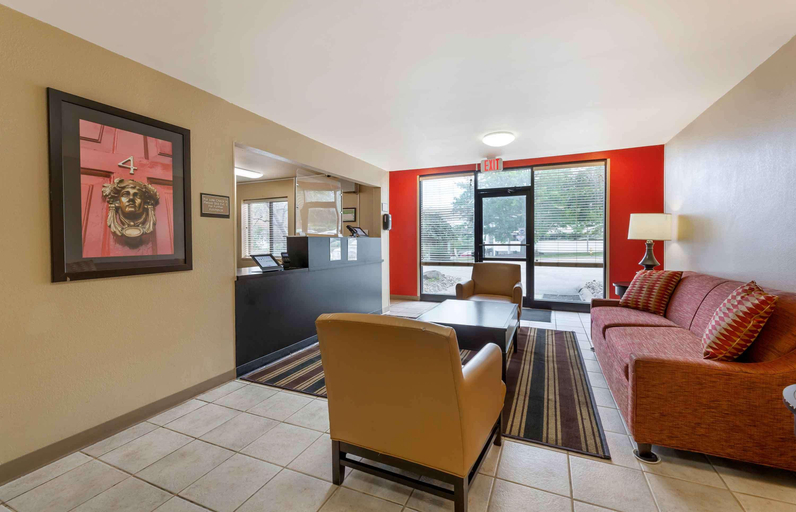 Public Area 3, Suburban Studios Copley Akron West, Summit