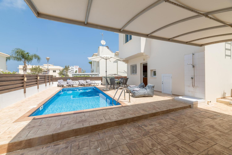 Swimming pool 2, Villa Amesta